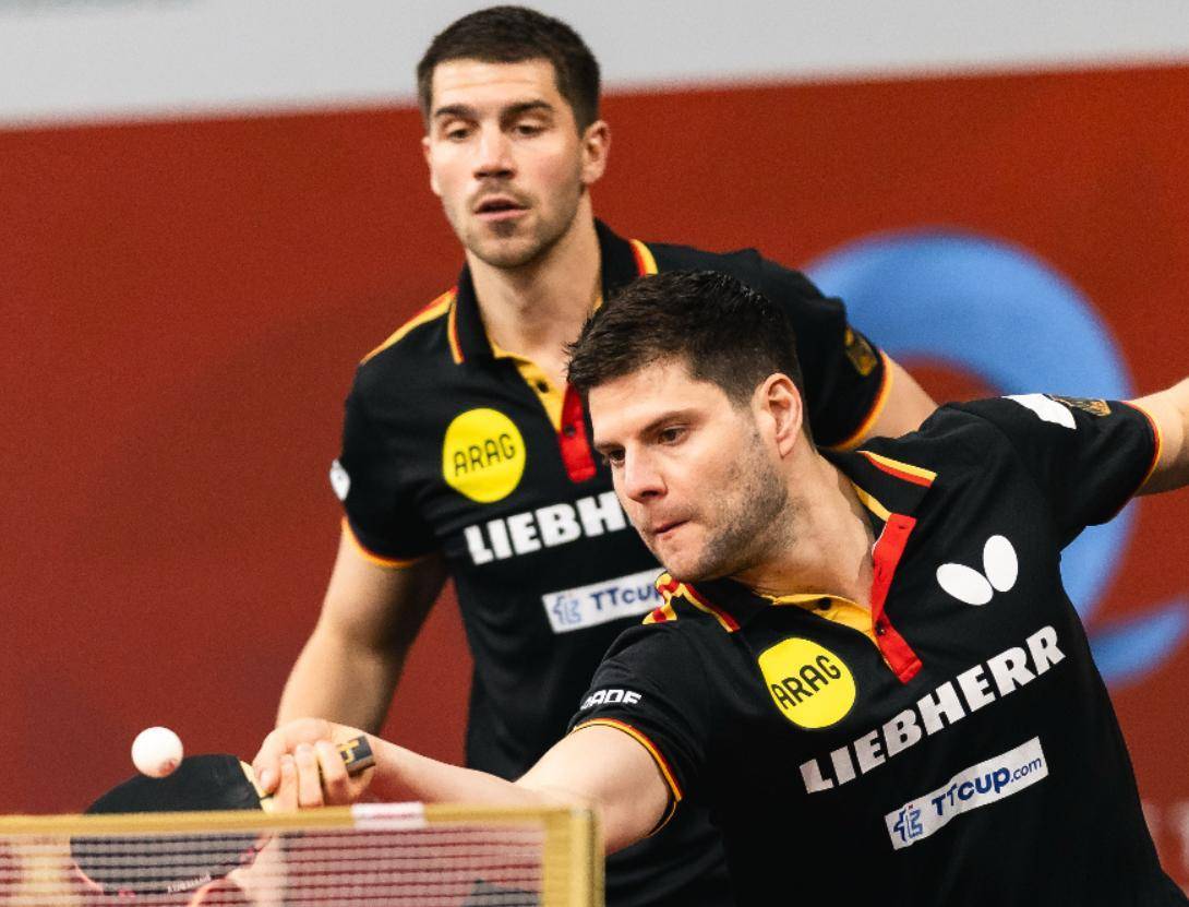 包含日本乒乓球队逆转德国乒乓球队，奥恰洛夫送出助攻的词条