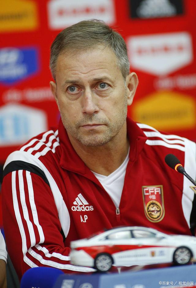 勒阿沐浴黄金阳光,主场获得甜美胜利 勒阿沐浴黄金阳光,主场获得甜美胜利