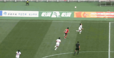 包含关注焦点！国内足球场上的赛事动态的词条